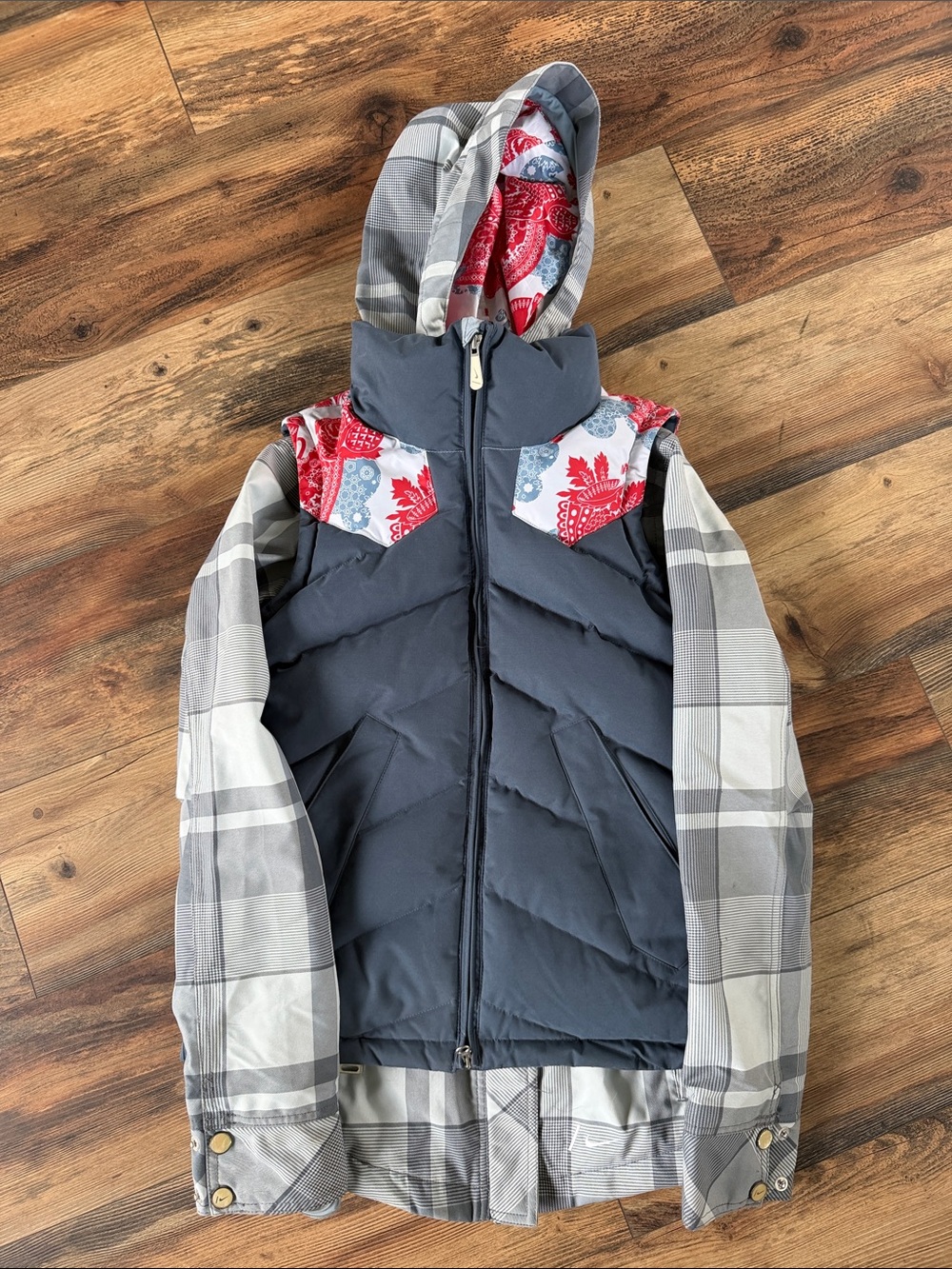 Nike Plaid Ski Jacket in Gray and White with Red Lined Hood